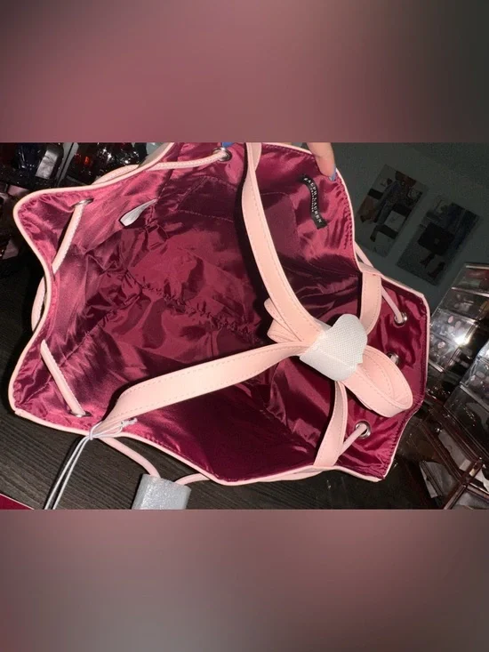 62 Piece Huge Resellers Bundle of Makeup, Skincare, Haircare, & More - Picture 14 of 14